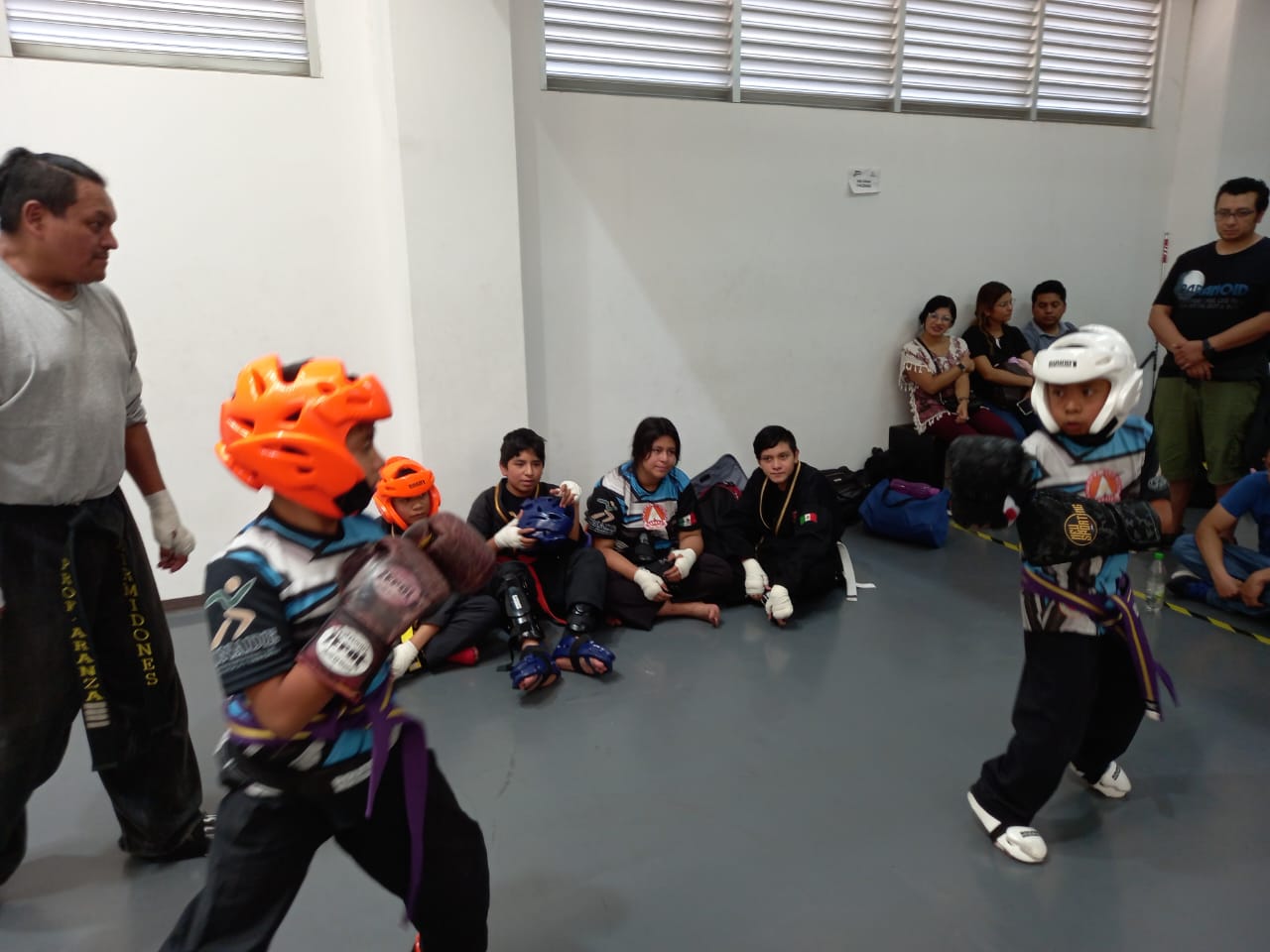 1699023853 536 Los alumnos de las disciplinas de Karate y Lima Lama