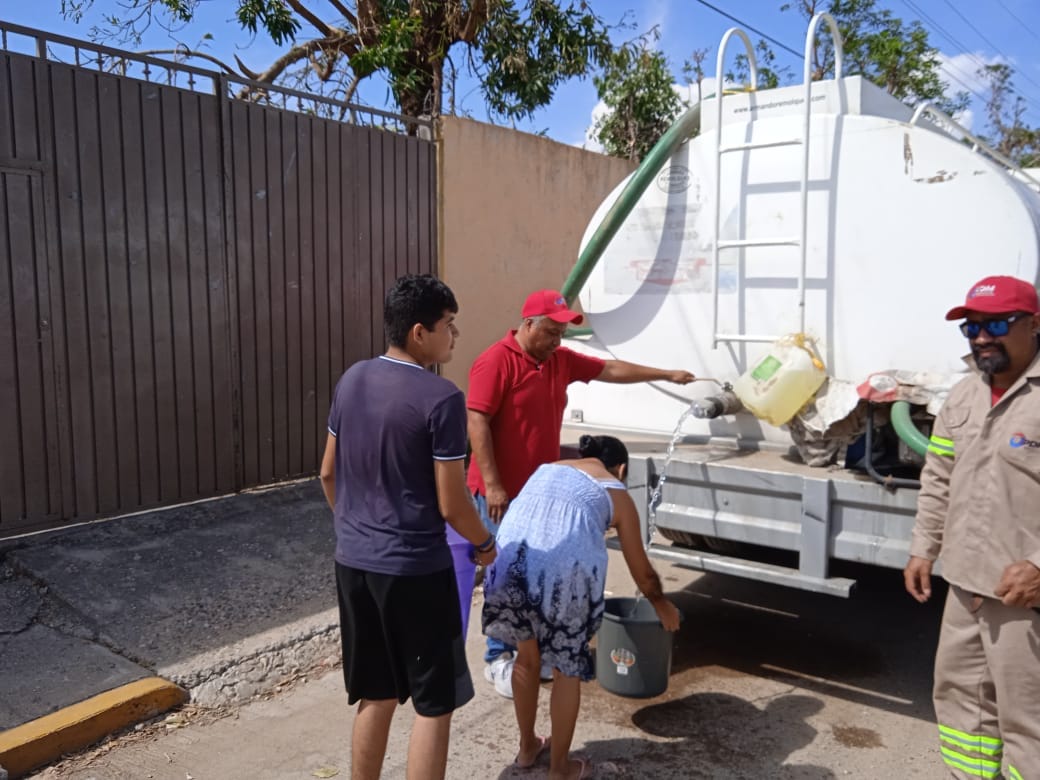 1699031057 415 Atendiendo la encomienda del presidente Tony Rodriguez continuamos realizando