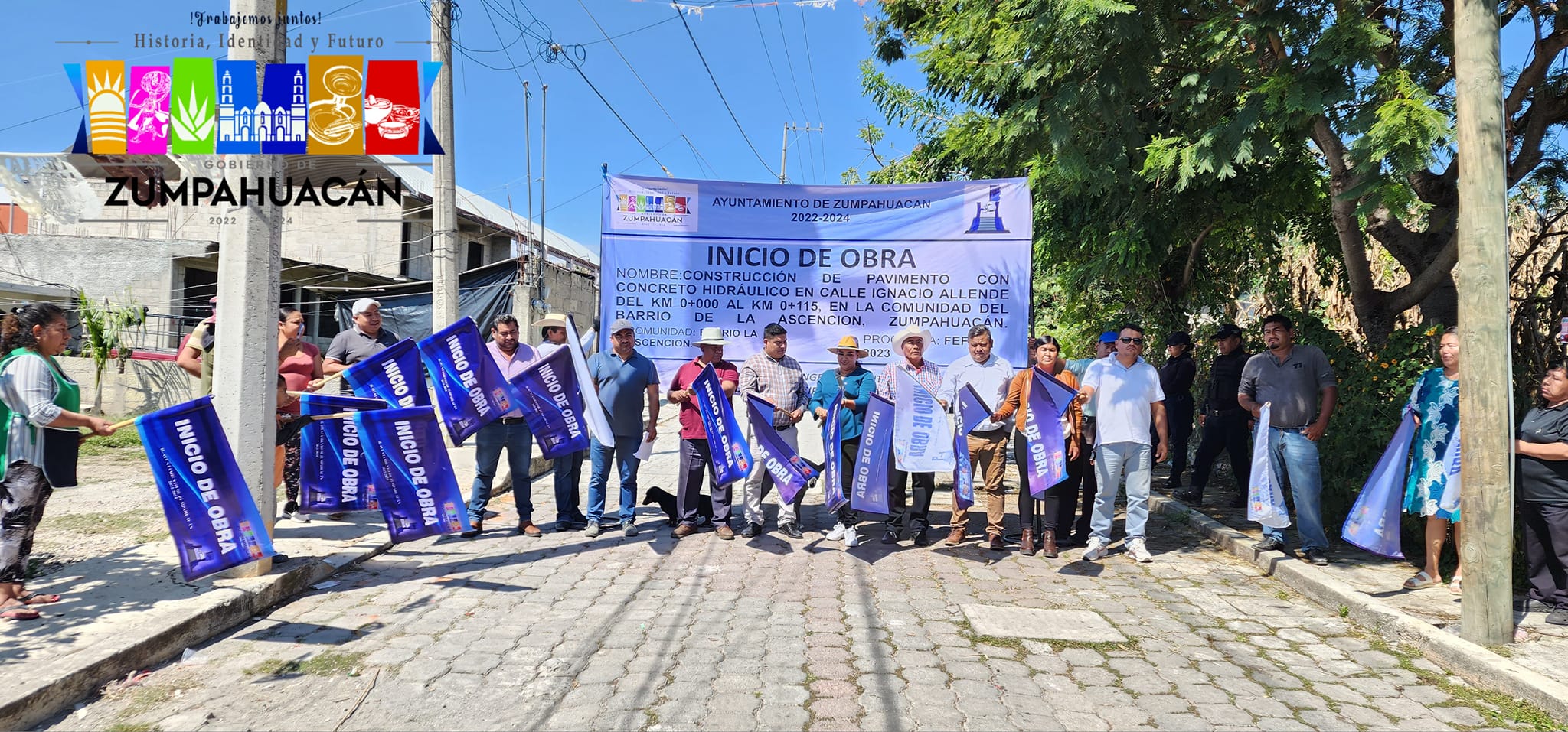 1699038003 744 Se dio banderazo al inicio de obra Construccion de pavimento