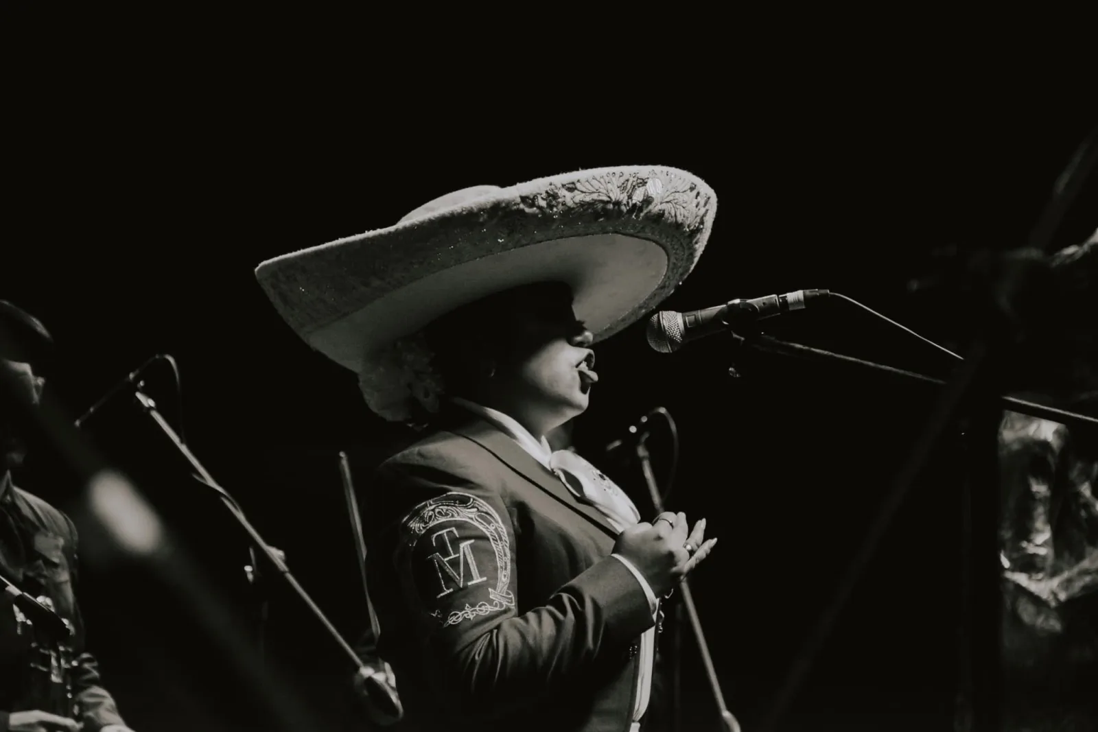 1699042332 Mariachi Tradicional de Mexico Festival de Identidad Xalatlaquense Tlacoyo20 scaled