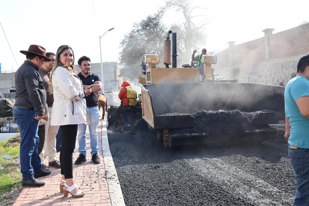 1699047307 357 Quedo concluida la rehabilitacion de la calle Revolucion Zapata en