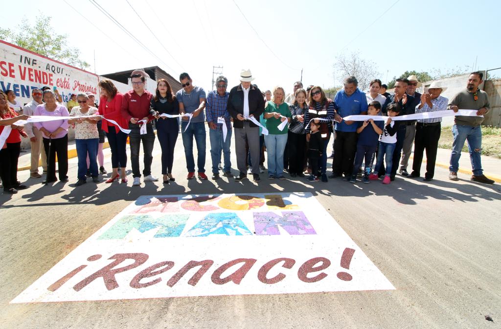 1699052430 425 Hoy realizamos la entrega de obra de pavimentacion con mezcla