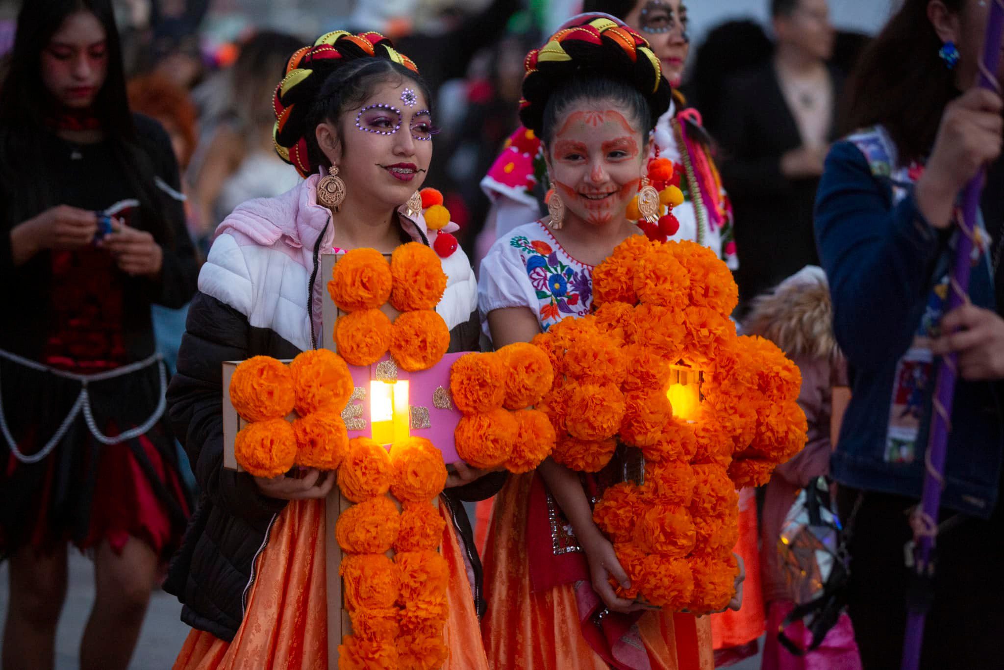 1699053542 992 Una vez mas caminamos nuestro SanAntonioLaIsla entre Monstruos y Catrinas