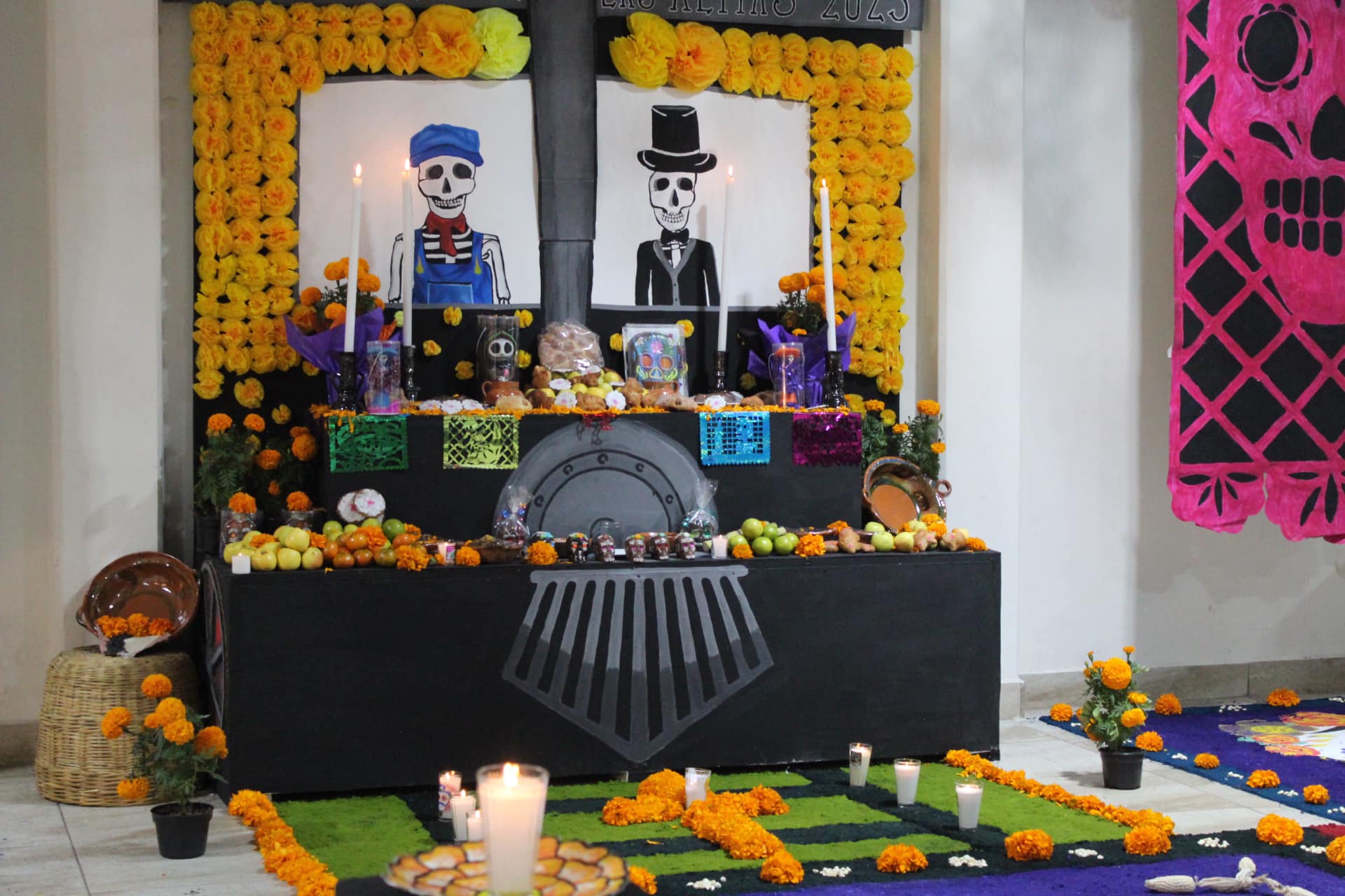 1699103998 699 Inauguracion de la Ofrenda de Dia de Muertos La estacion