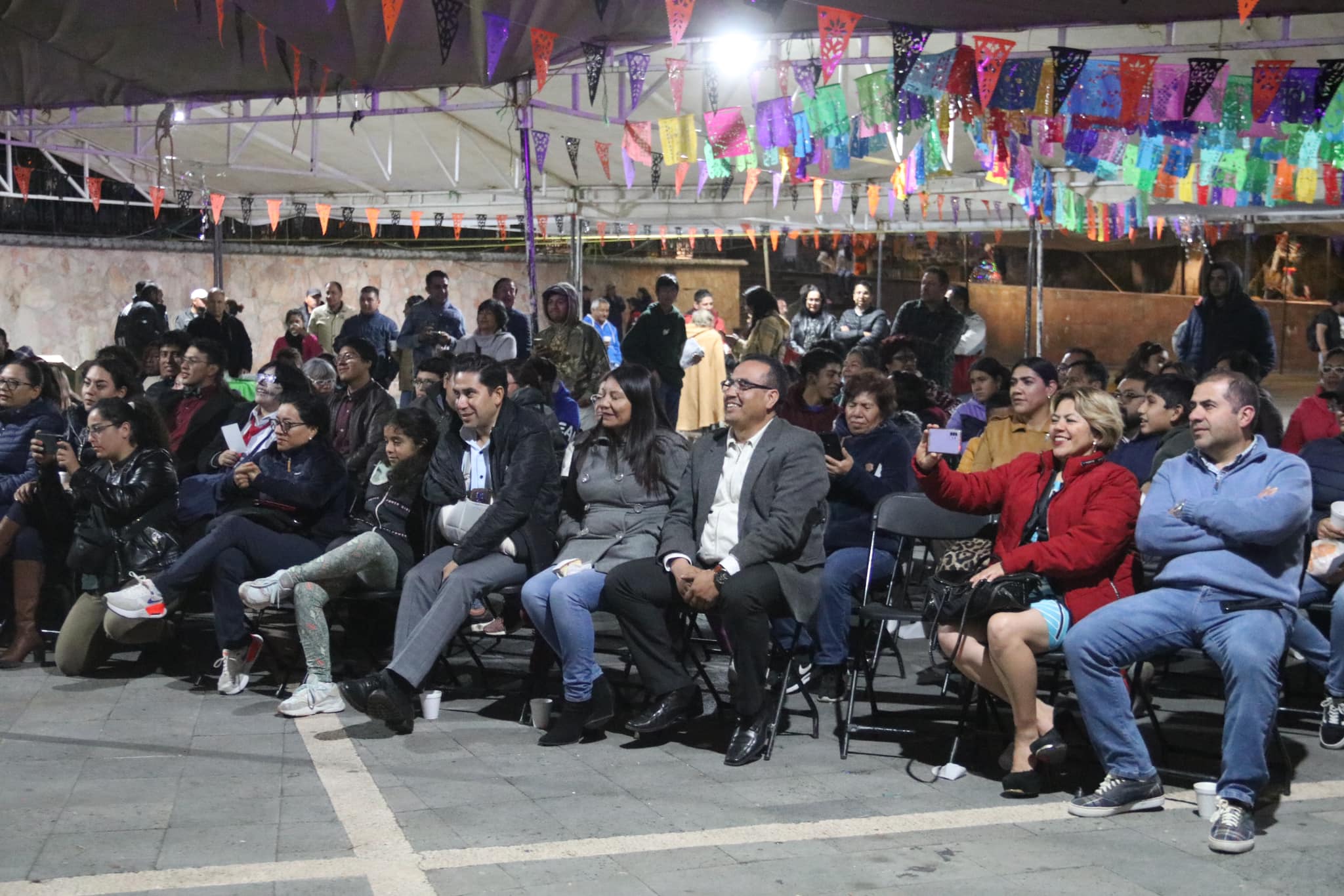 1699104312 325 Esta noche en el Teatro del Pueblo tuvimos la presentacion