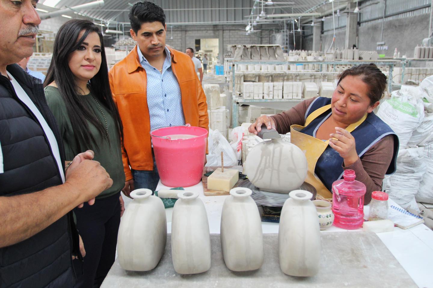 1699115027 742 La visita a la Fabrica de Ceramica Santa Maria en