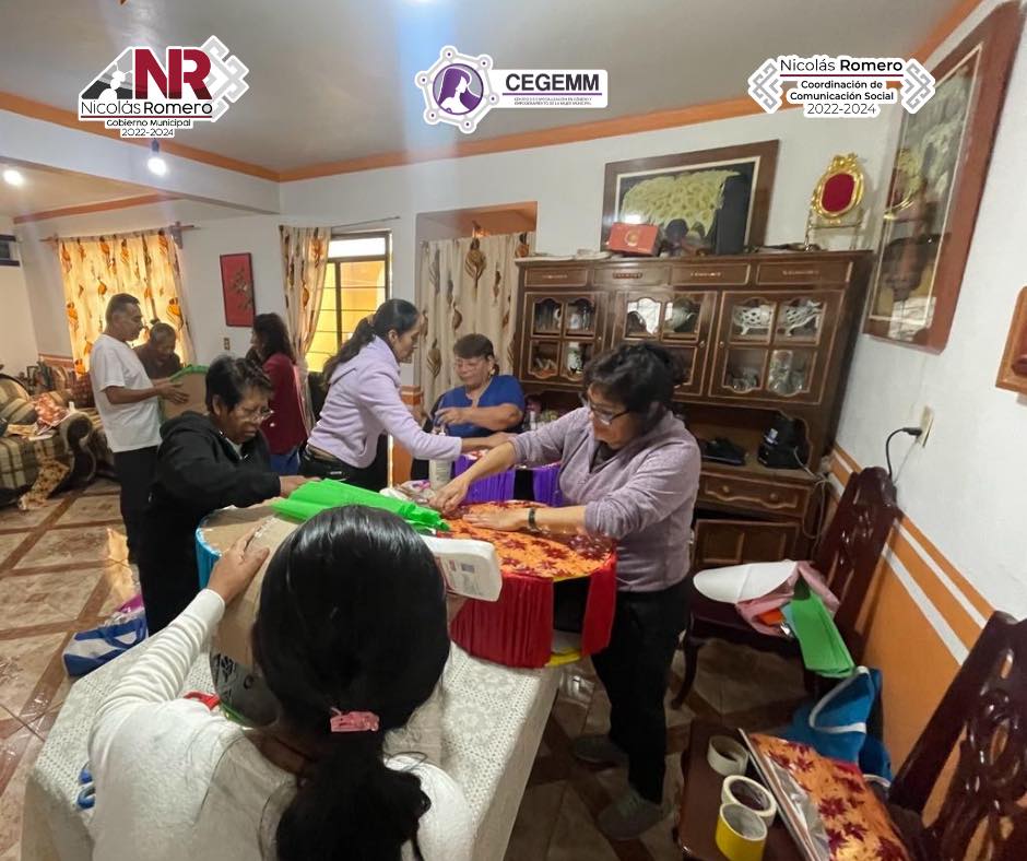 1699118408 642 ¡Celebramos el exito de nuestro Curso de Pinatas en Casa