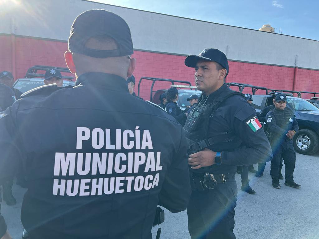 1699126534 433 Elementos de la Policia Estatal y Municipal como tambien de