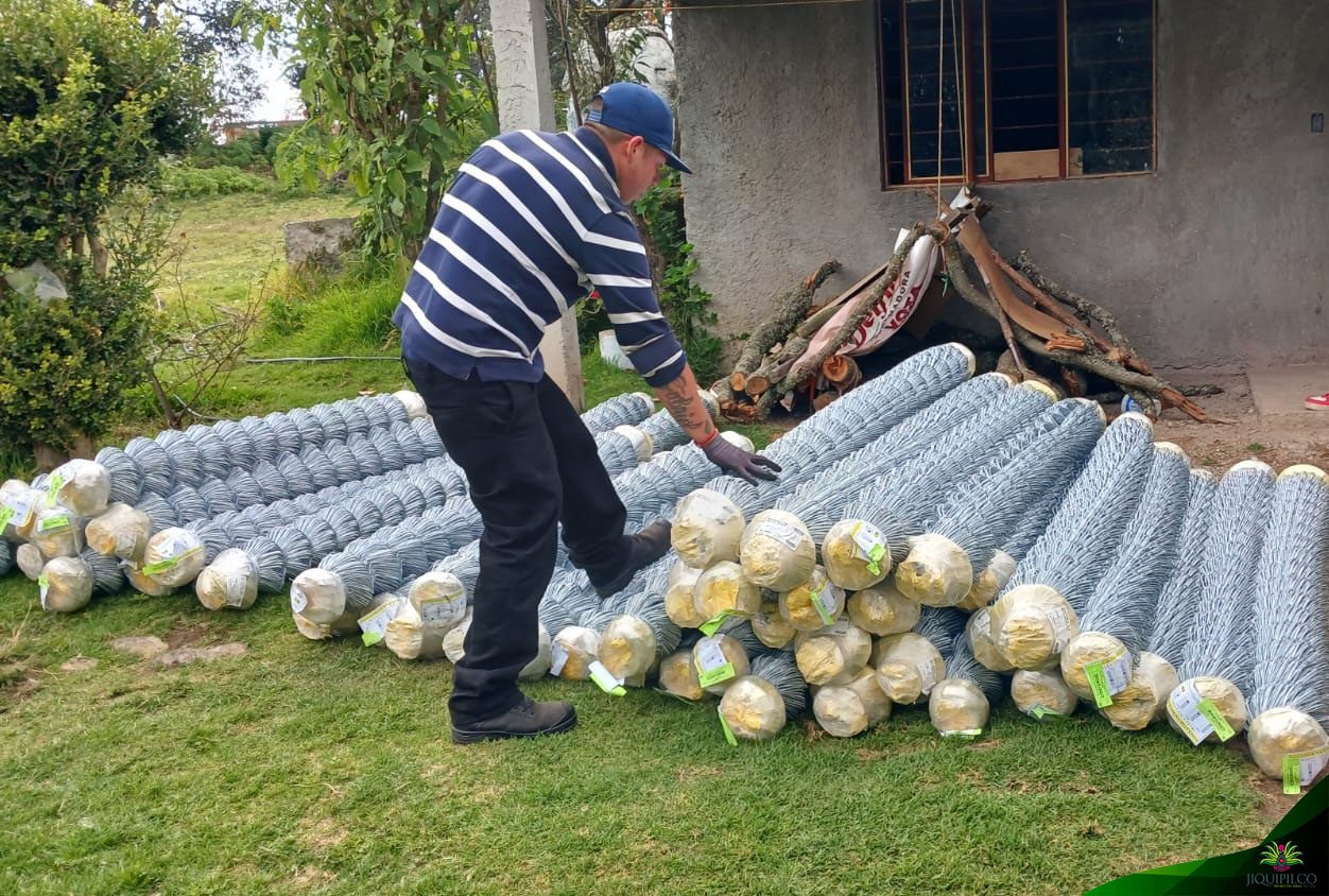 1699190789 796 Apoyando la economia de las familias jiquipilquenses regularmente personal del