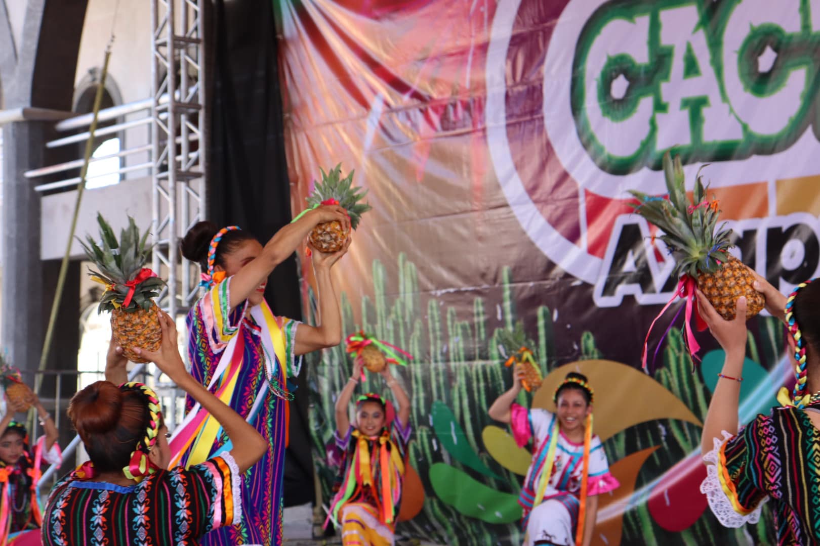 1699221033 773 Agrademos la presencia del Ballet Folklorico Nochtli Mayahuel en la