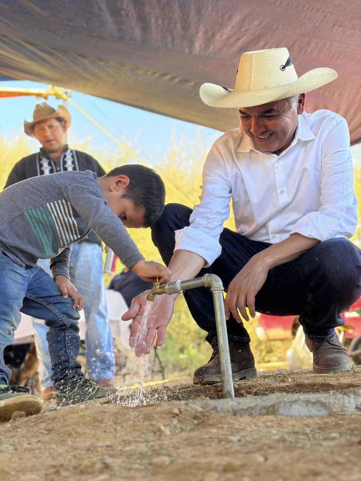 1699223336 912 Un compromiso mas cumplido el presidente Rigoberto Lopez Rivera hoy