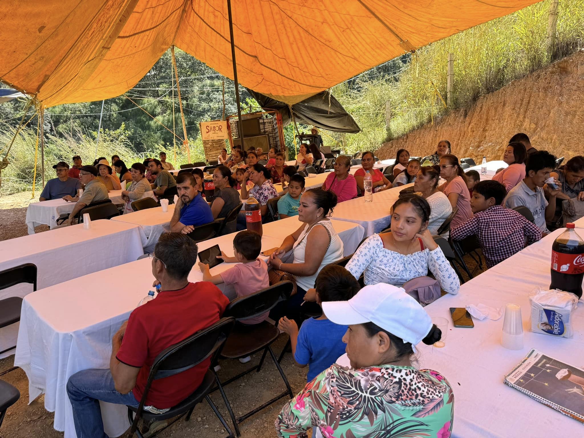 1699223342 6 Un compromiso mas cumplido el presidente Rigoberto Lopez Rivera hoy