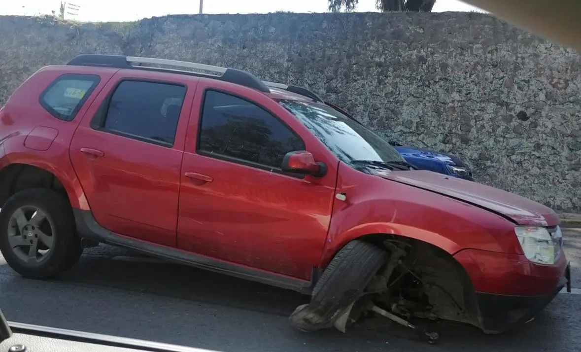 1699305806 Toma precauciones Trafico en la carretera Tenango Toluca a escasos metro jpg