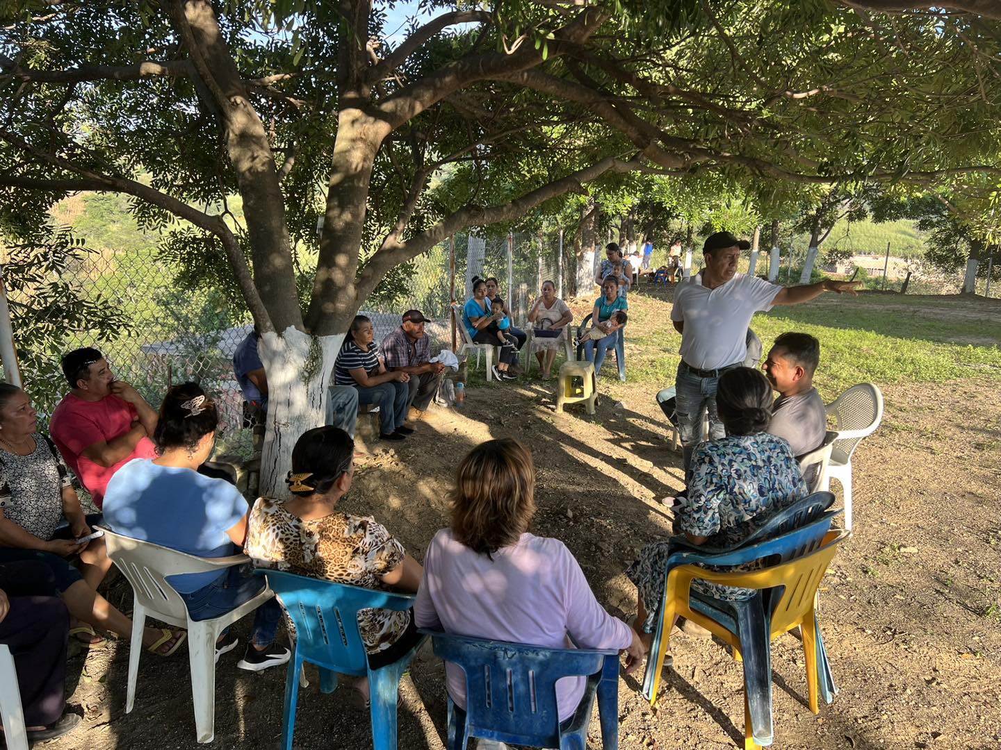 1699401412 Estamos en constante acercamiento con el pueblo buscando otorgar mejores