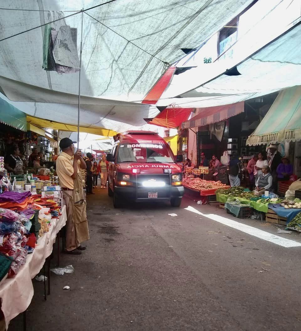 1699460392 419 La LineaDeVida en el tianguis de los dias martes representa