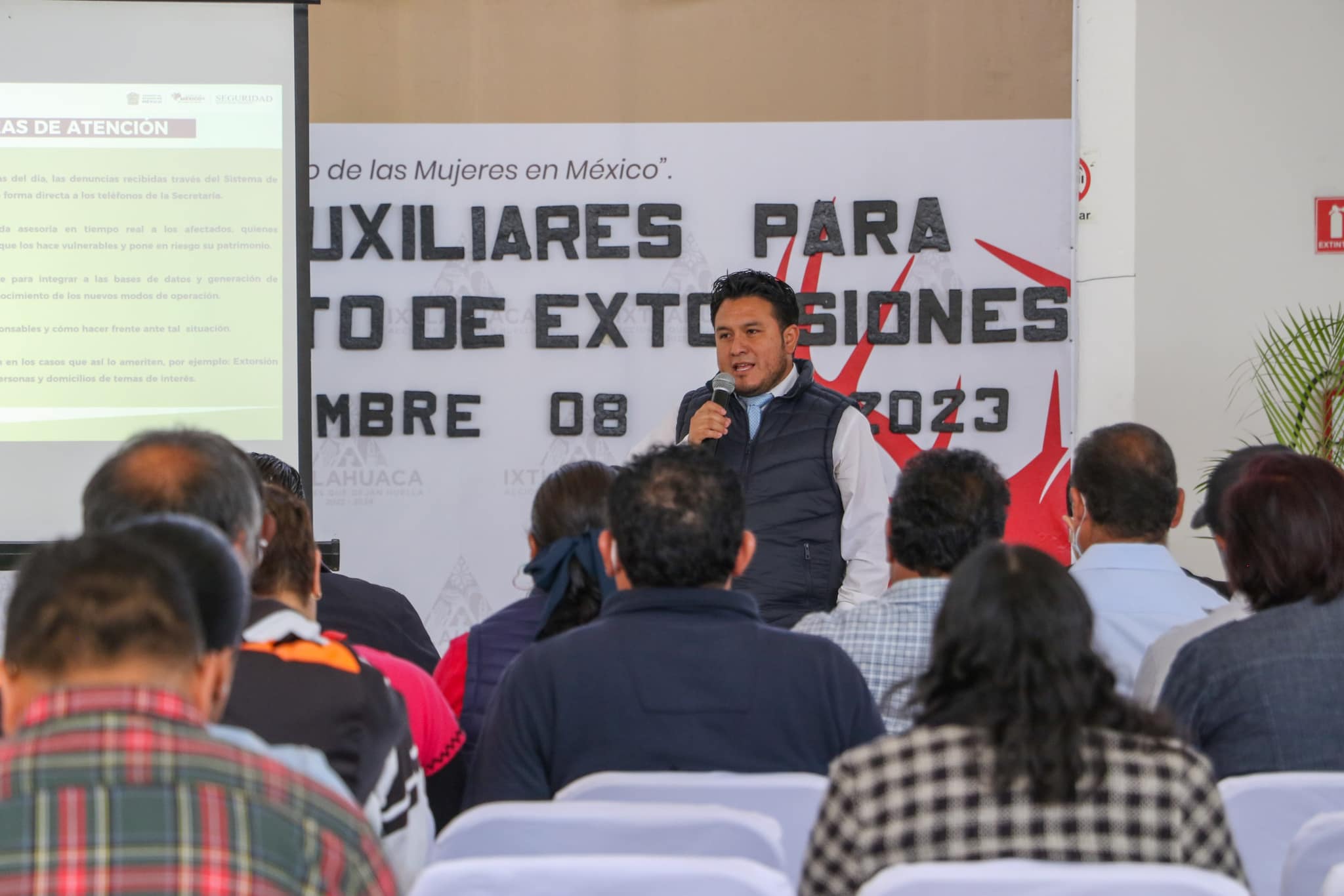 1699469154 440 Autoridades auxiliares de Ixtlahuaca recibieron capacitacion para prevenir la