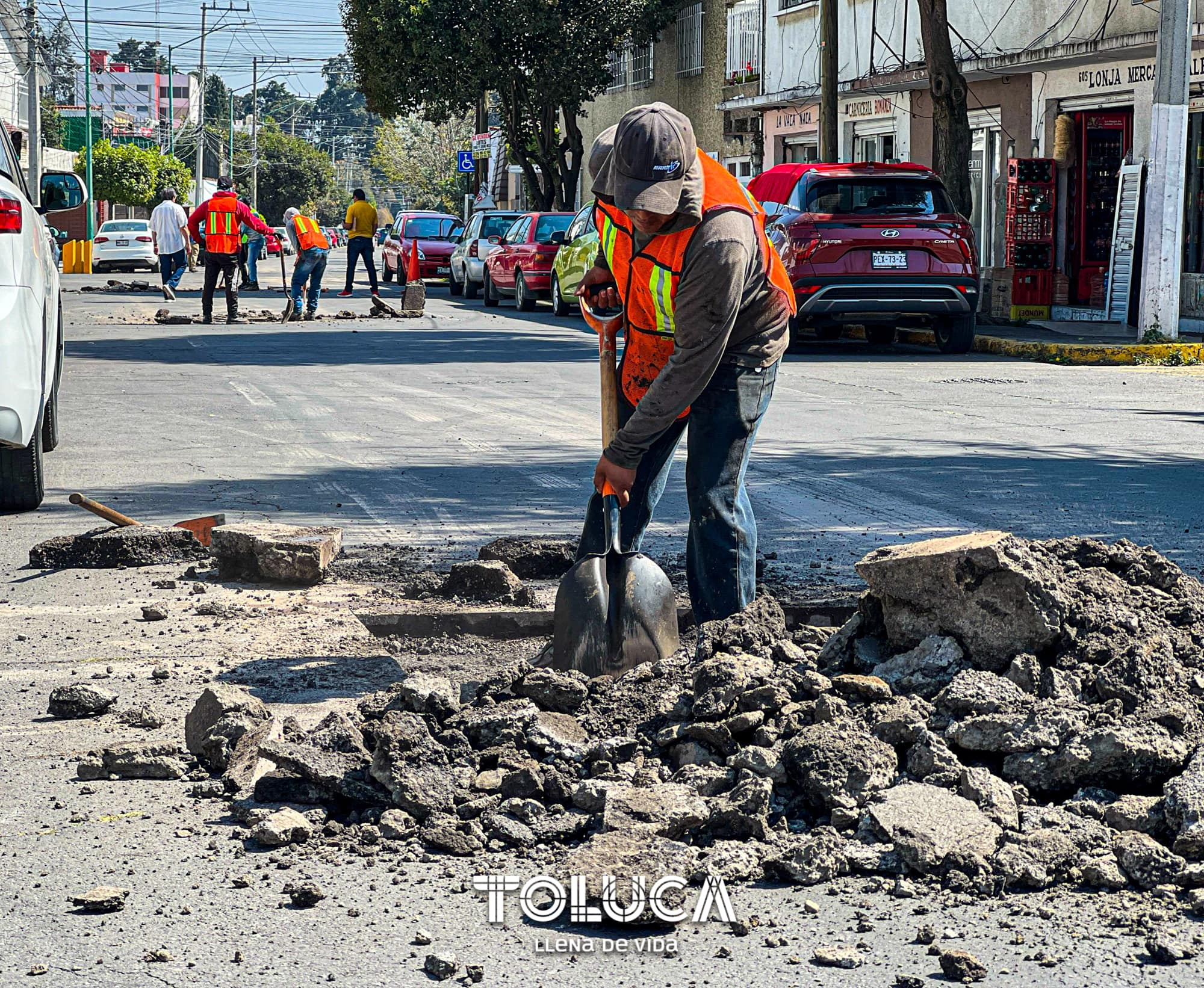 1699484804 723 RayDelBache ¡En Toluca seguimos acabando con los baches Nuestro