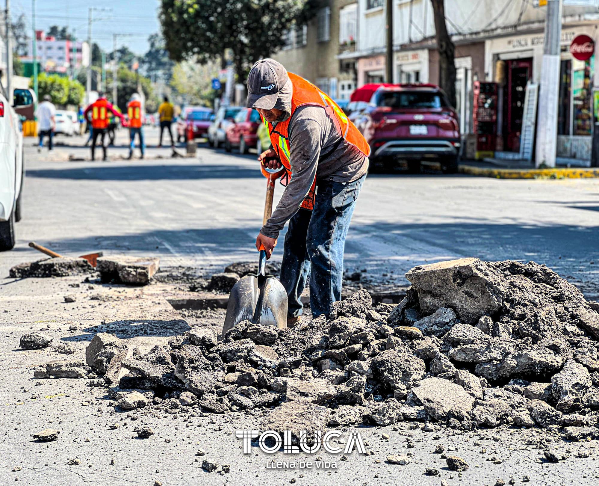 1699484823 207 RayDelBache ¡En Toluca seguimos acabando con los baches Nuestro