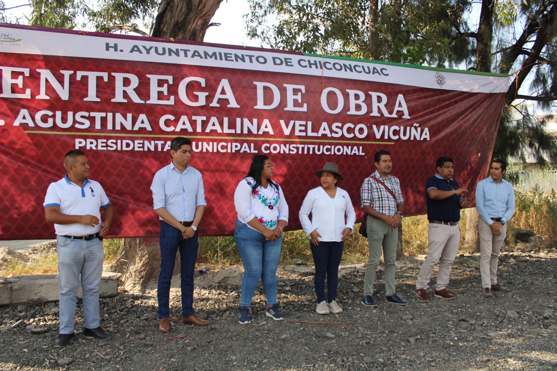 1699536732 482 INAUGURACION DRENAJE SANITARIO En un ambiente lleno de alegria y