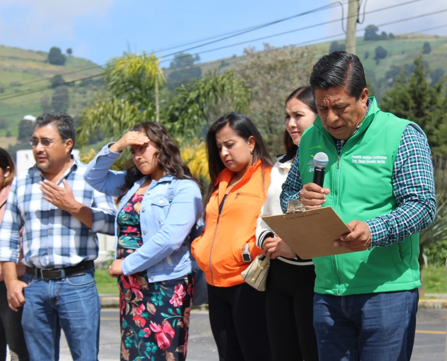 1699826538 90 10 de noviembre Entrega de obra publica Continuando con