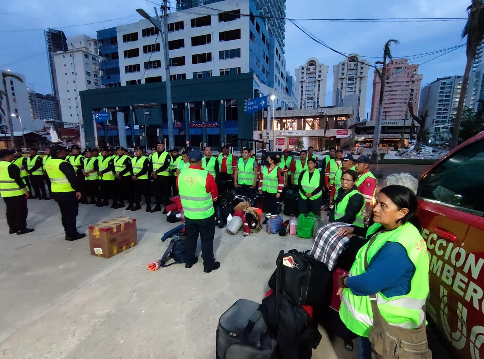 1699832511 TolucaAyuda Estamos presentes en la reconstruccion de Acapulco tras jpg