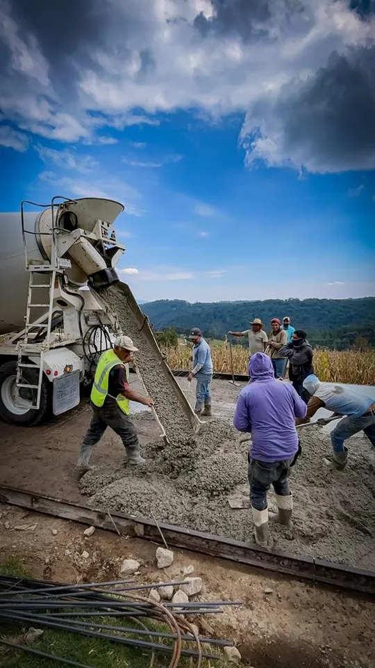 1699882572 En la comunidad de El Varal estamos trabajando en la jpg