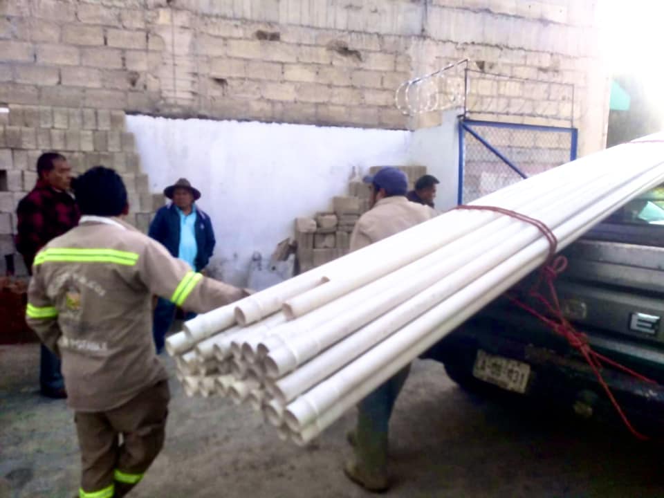 1699887119 995 MasObrasParaSanBartoloDelProgreso realizamos la derivacion de la tuberia de agu