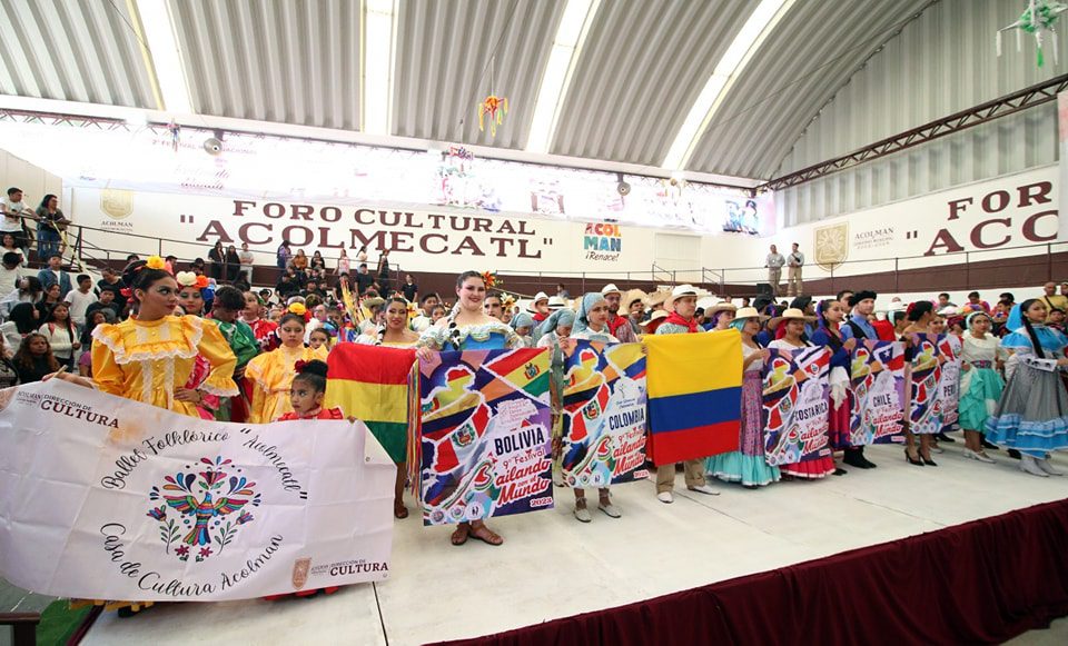 1699889536 488 🪭🪇La segunda edicion del Festival Internacional de Danza Folclorica Bailando