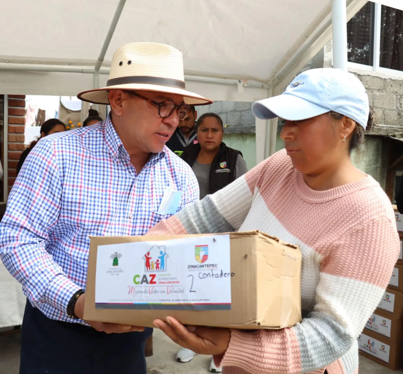 1699908244 538 Entrega de Paquetes Alimentarios CAZ