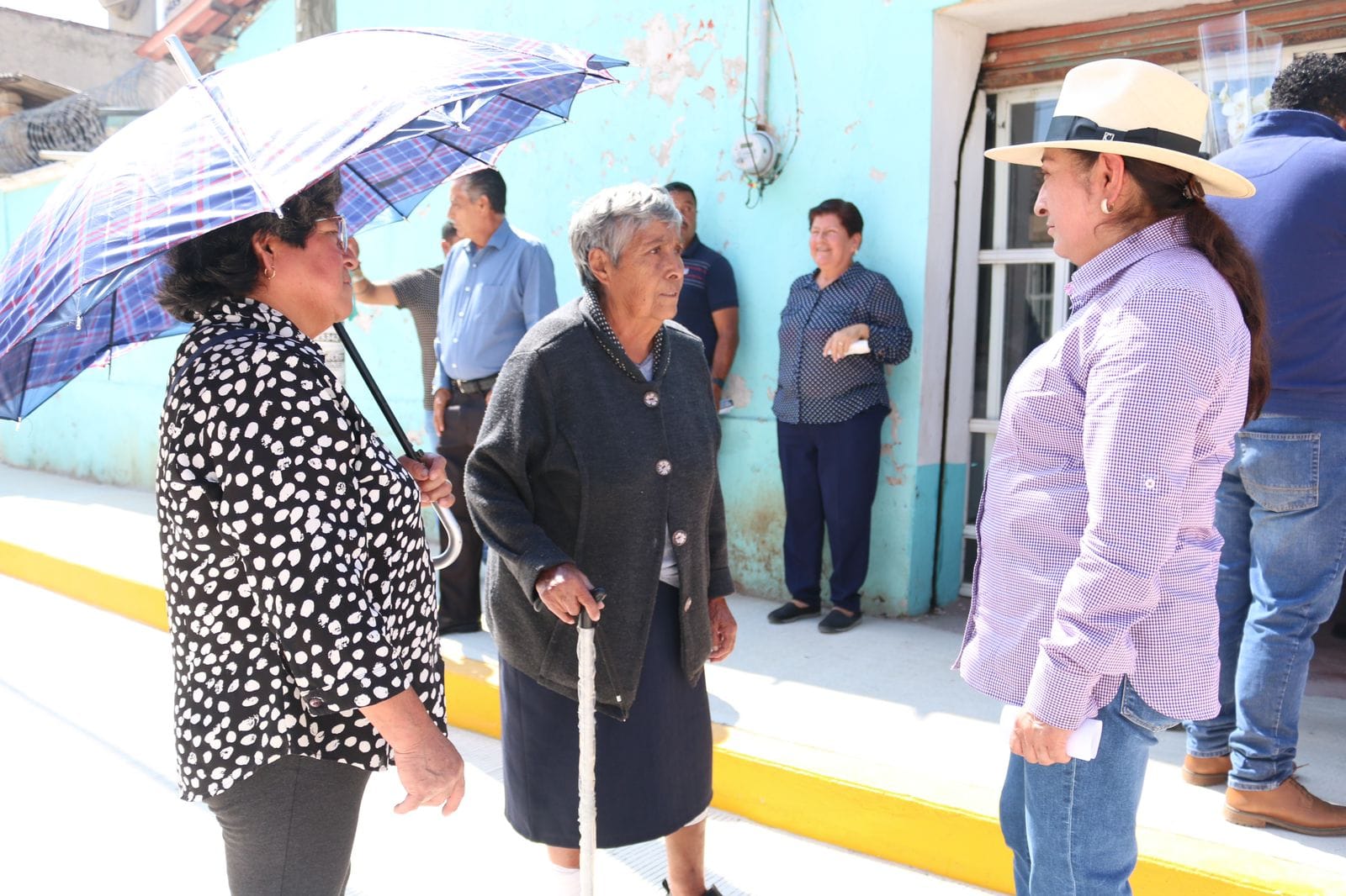 1699908412 300 En la Cabecera Municipal la alcaldesa Maria Luisa Carmona Alvarado