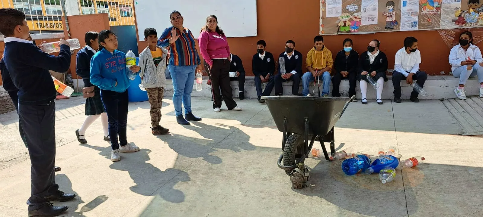 1699909248 ¡Mundo de Suculentas La Coordinacion de Ecologia realizo una actividad jpg