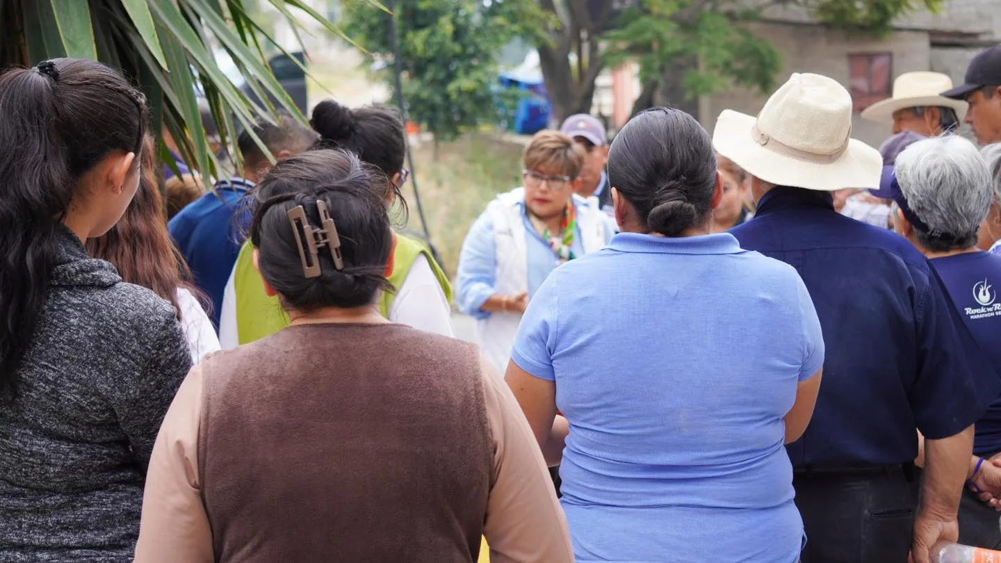 1699910349 CERCANIA La Presidenta Municipal Cristina Gonzalez Cruz realizo recorrido jpg