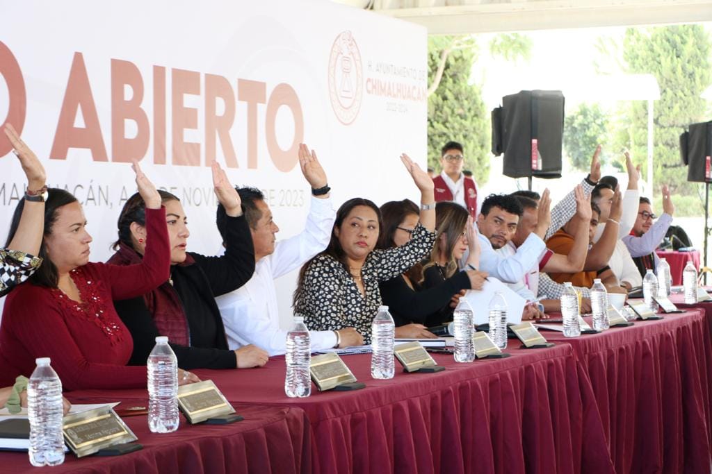 1699971192 884 PRESIDENTA MUNICIPAL DE CHIMALHUACAN COMPROMETE MEJORES SERVICIOS CON COLABORACI