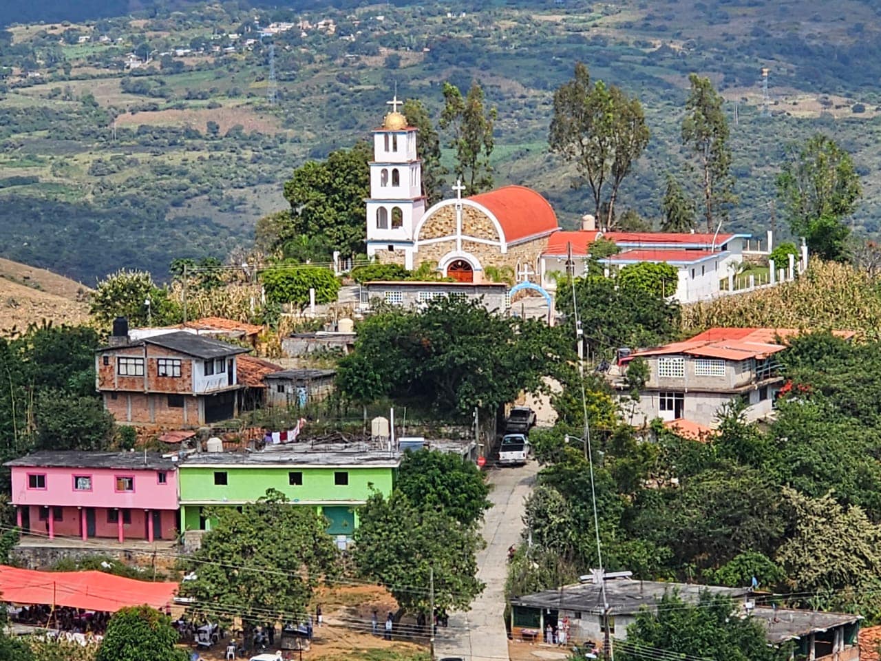 1700074940 RLR Via Rigoberto Lopez Rivera En gira de trabajo