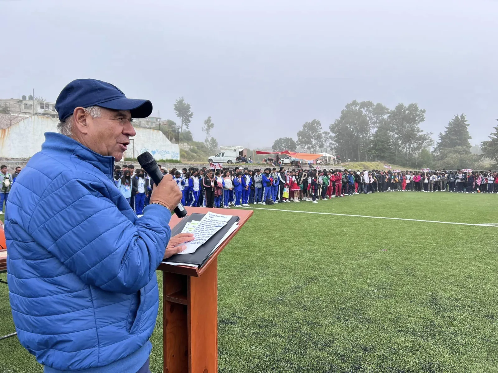 1700078966 El Presidente Municipal Jesus Cedillo Gonzalez asistio al Encuentro Deportivo scaled