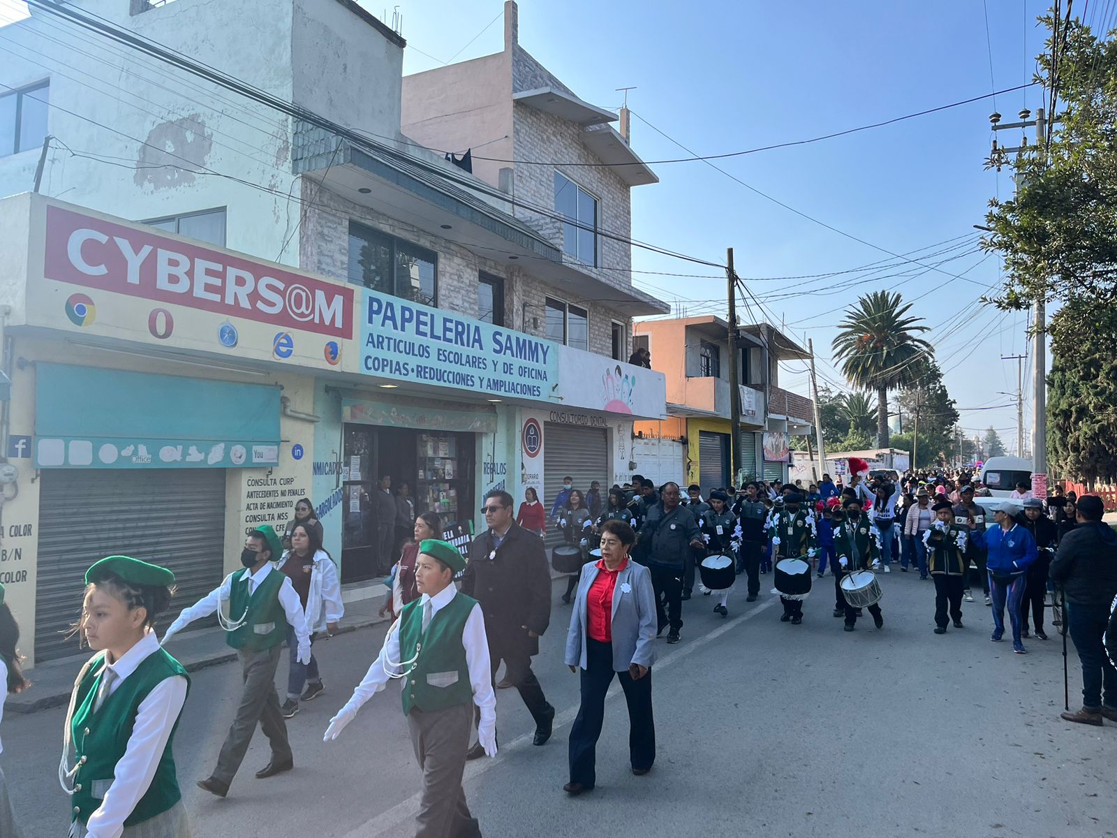 1700662347 356 Asi se vivio el grandioso desfile conmemorativo del CXIII aniversario