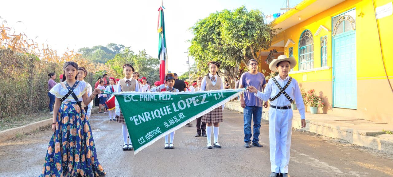 1700695309 146 Participamos en el desfile conmemorativo del 113 aniversario de la