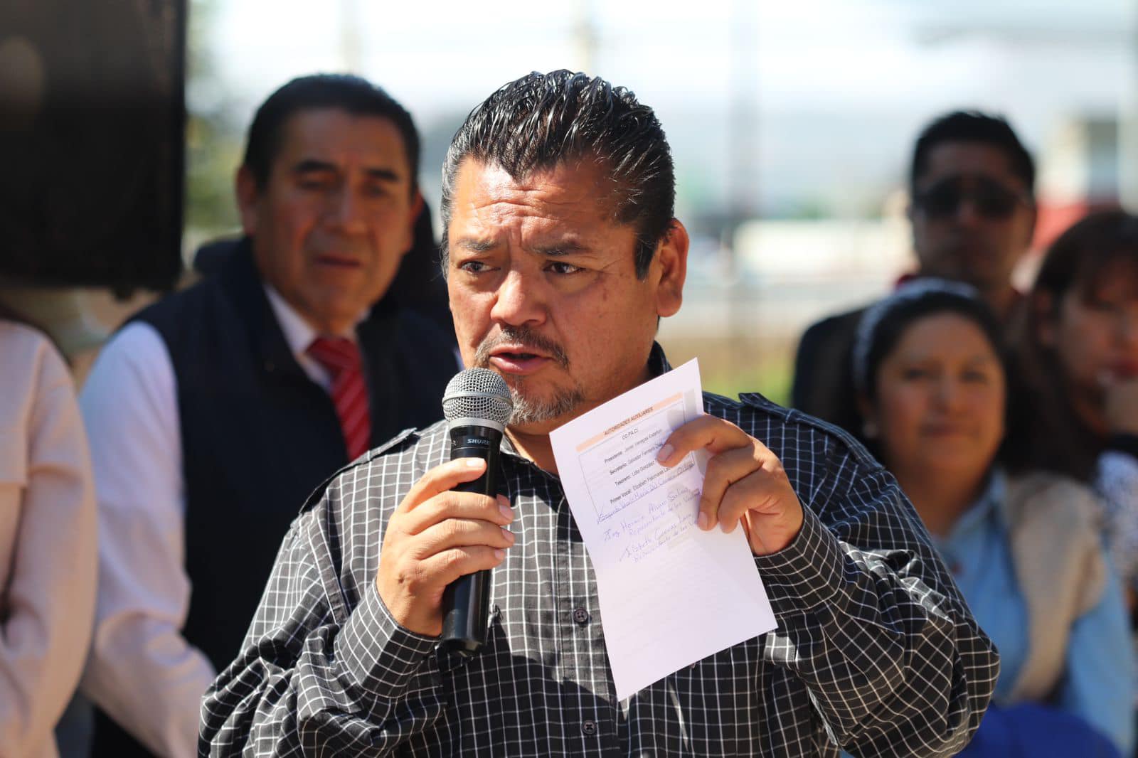 1700695452 358 MasObrasParaElPotrero pusimos en marcha los trabajos de pavimentacion guarnici