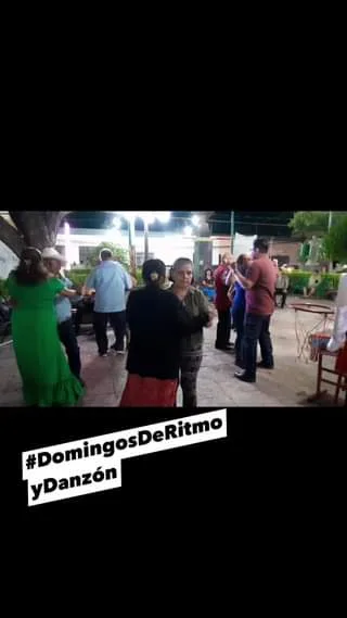 1700747634 Asi se viven los DomingodeRitmoYDanzon en la Perla de la jpg