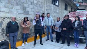 1700747849 EL PRESIDENTE MUNICIPAL RAUL NAVARRO RIVERA INAUGURA UNA OBRA MAS