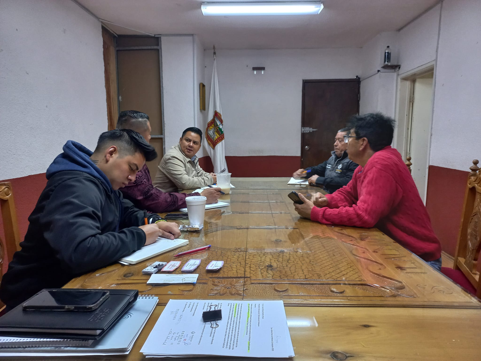 1700767576 824 Ya iniciamos la AtencionCiudadana escuchando sus necesidades y solicitudes bus