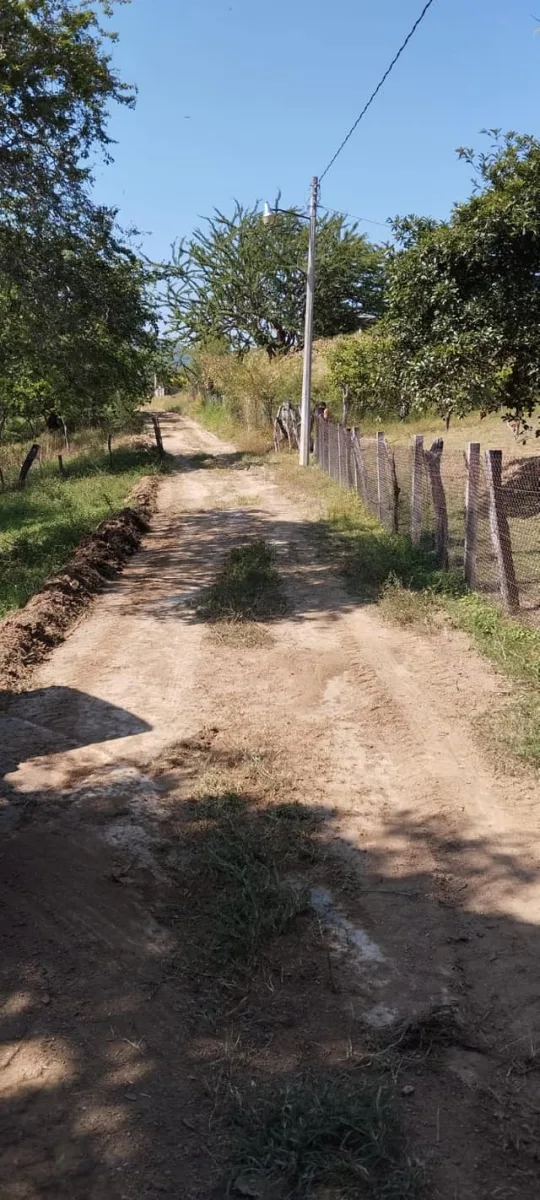 1700768043 56 Mas avances en la Rehabilitacion de Caminos Rurales se trabaja