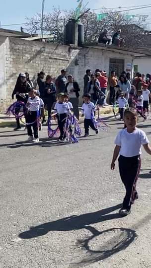 1700769789 CON UNA NUTRIDA CONCURRENCIA DE ALUMNOS MAESTROS Y PADRES DE