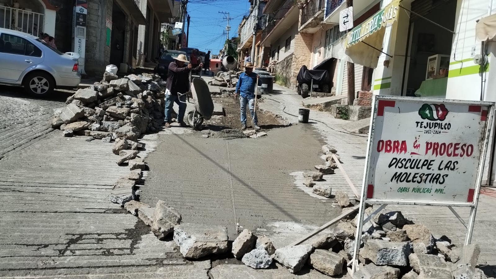 1700847480 953 Tambien avanzamos en el Programa de Bacheo Permanente estaremos atendiendo