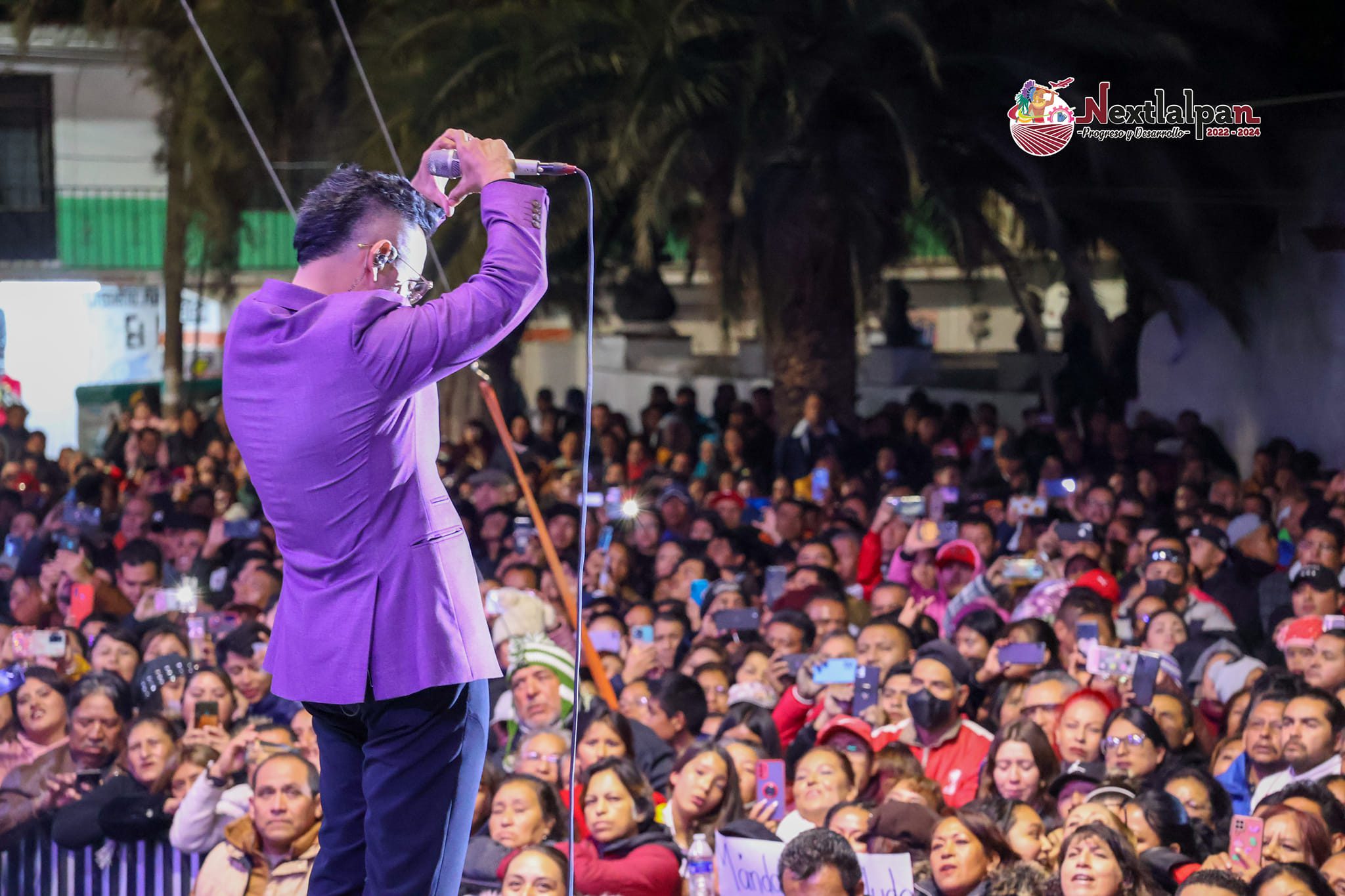 1700848176 306 Grupo Bryndis O en el escenario de la FeriaInternacionalDeLaMezclilla de