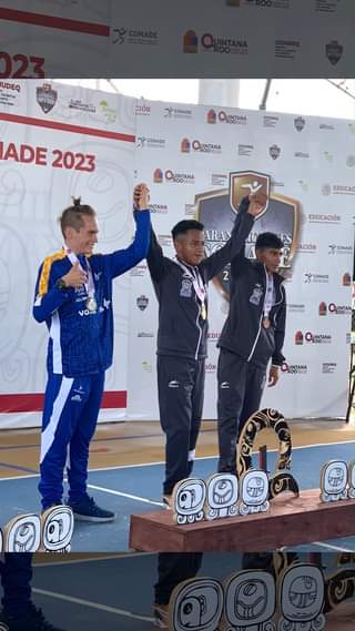 Muchas Felicidades a Ivan Calderon atleta paralimpico atenquense que obtuvo