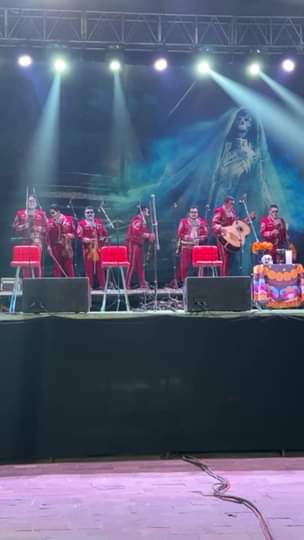 Presentacion de mariachi Aventureros en el marco del festival