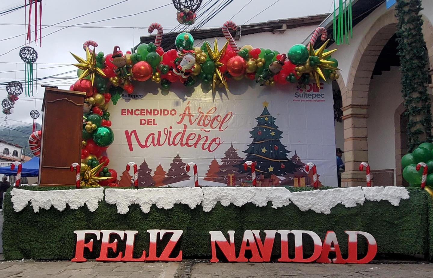 1701726020 ¡Revive la magia navidena Ayer el DIF Sultepec ilumino nuestro