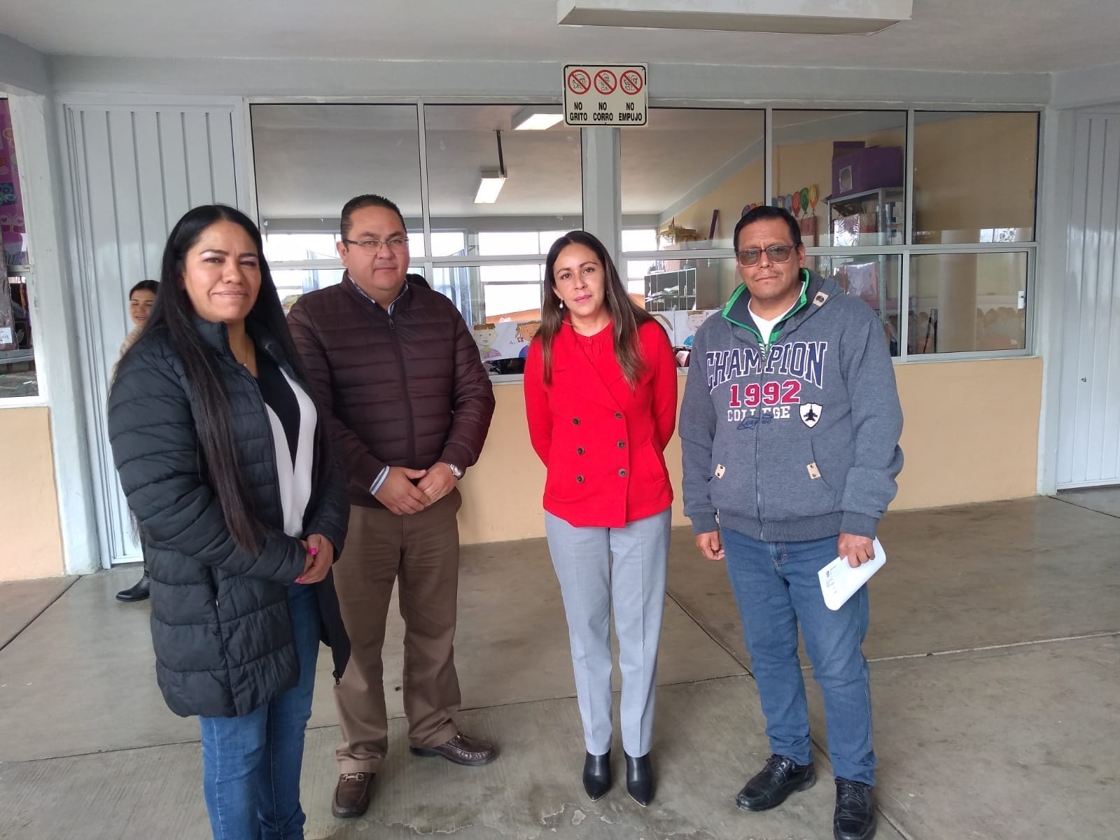 1701733810 330 En la escuela primaria de San Diego Suchitepec la Secretaria