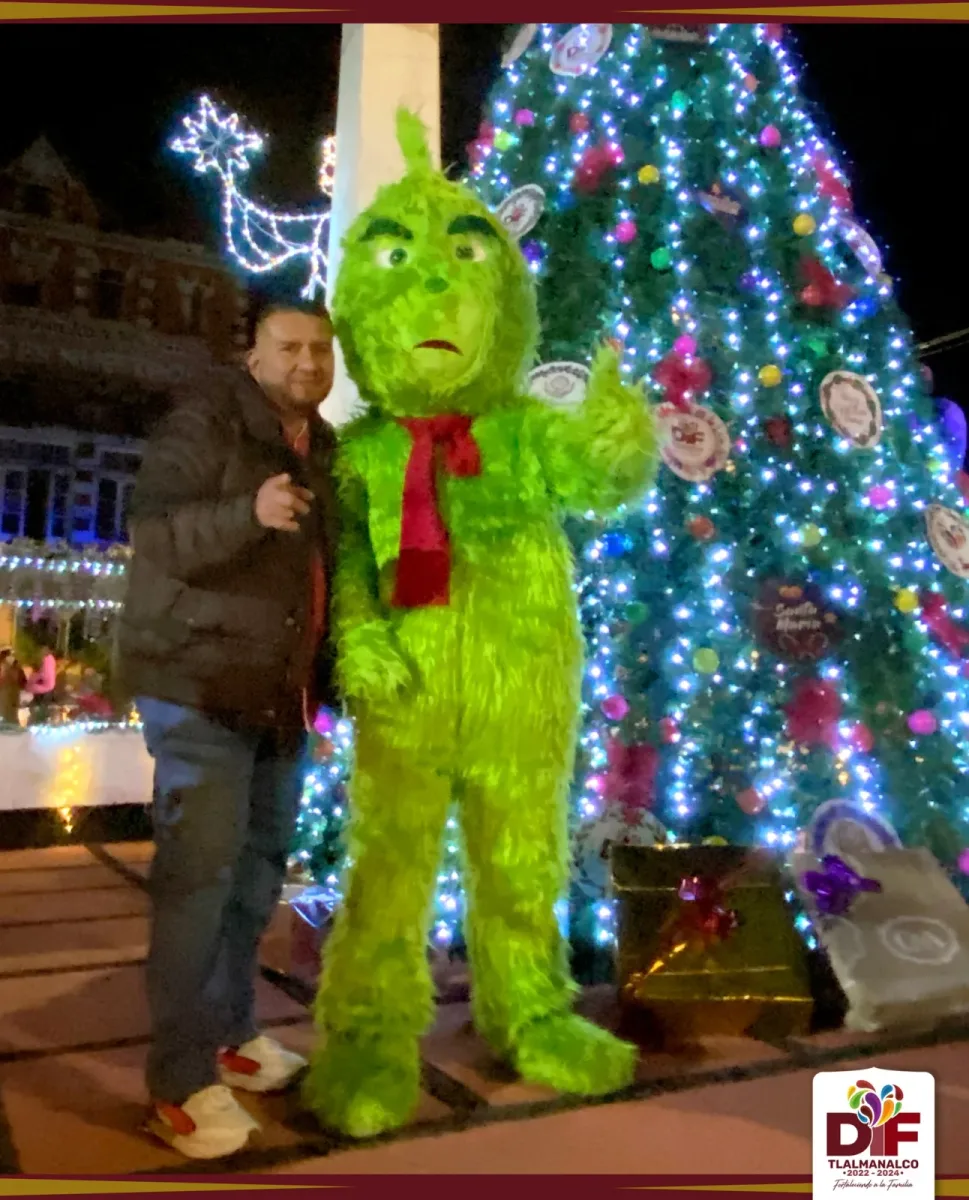 1701734267 Encendido de arbol y alumbrado navideno en la delegacion SanRafael scaled